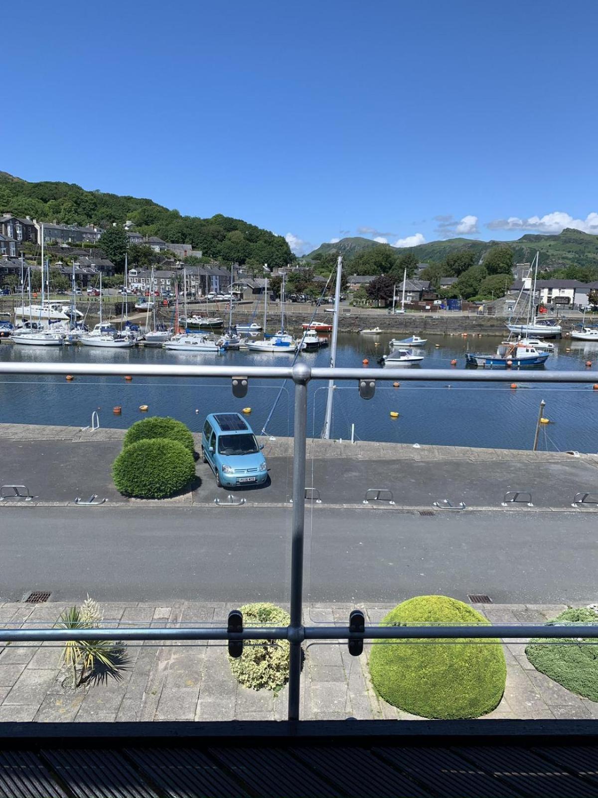 Apartamento Harbour Haven: Spectacular Views Porthmadog Exterior foto
